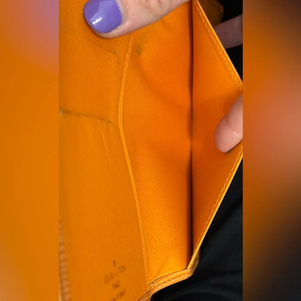 Louis Vuitton orange epi leather long wallet/checkbook holder - Picture 13 of 13